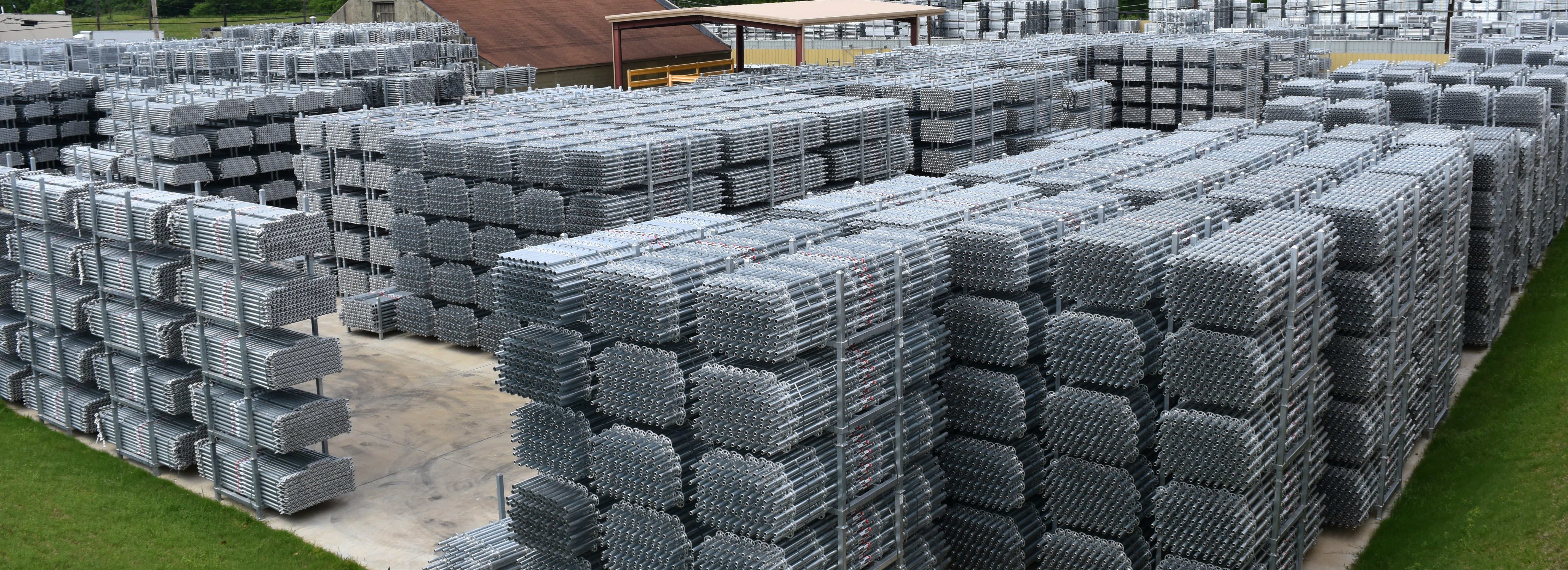 Universal Scaffolding & Equipment - High Quality Scaffolding